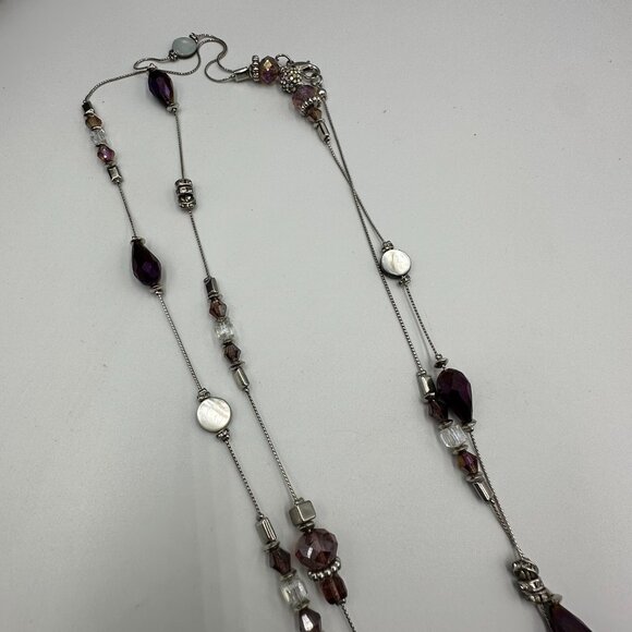 Long Necklace Purple Beads Glass Mother of Pearl Silver Tone Chain Layered - Picture 9 of 15